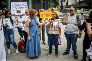 PIDEN libereb presos ploticos en Venezuela
