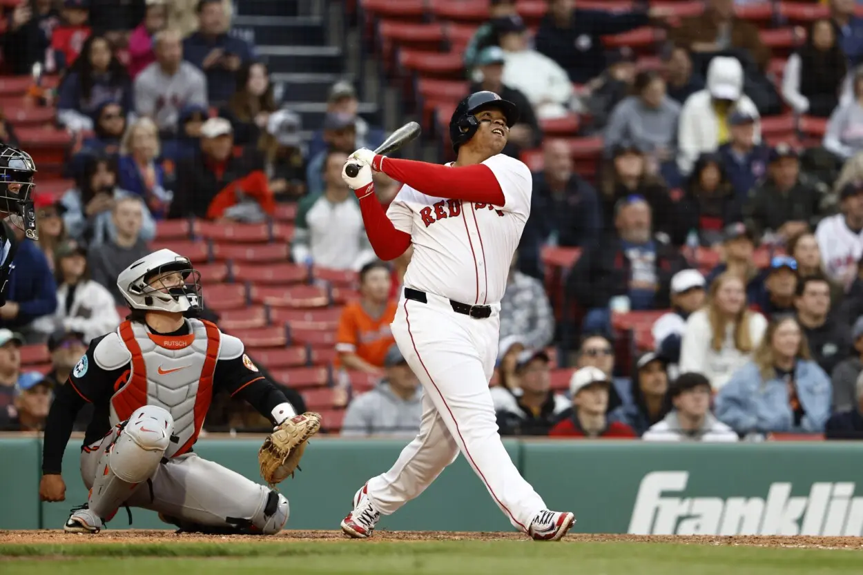 Rafael Devers muestra su poderio