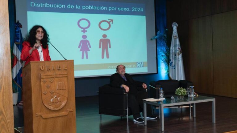 Sociologa Ramona Hernadnez, directora del CUNY, NYC