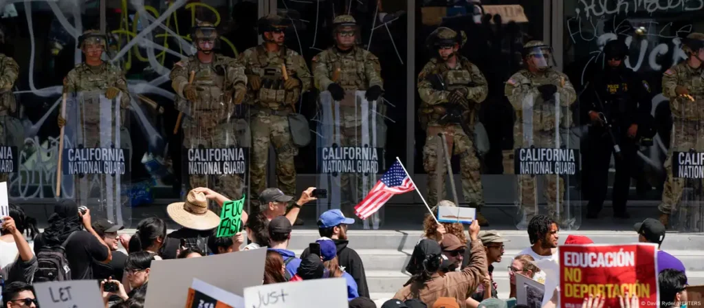 4700 Marines en California