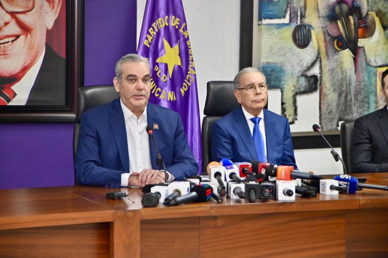Abinader y Danilo se reunen en el PLD