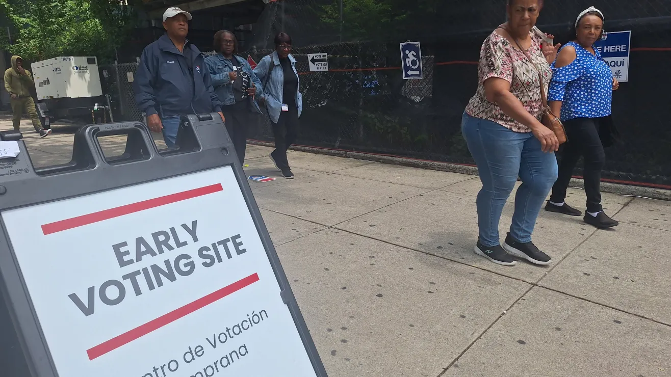 Centro de votacion en New York