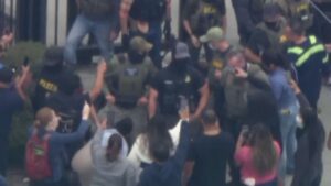 Detencion de indocumentados en LA