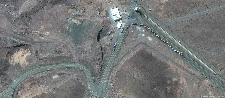 Imagen satelital de planta energietica de Iran