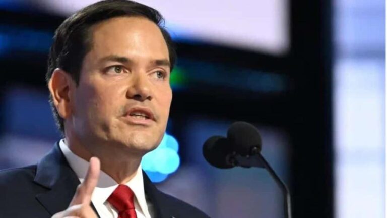 Marco Rubio habla en Australia