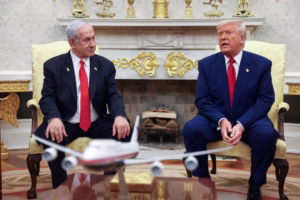 Nethanyu y Trump 2300