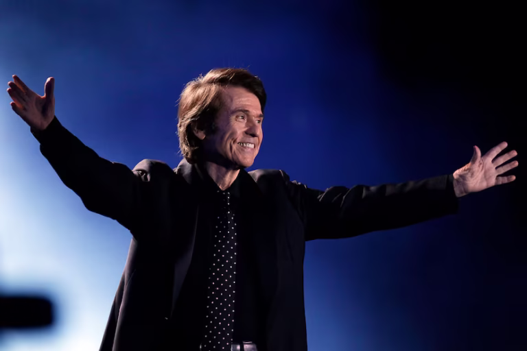 Raphael vuelve a los escenarios