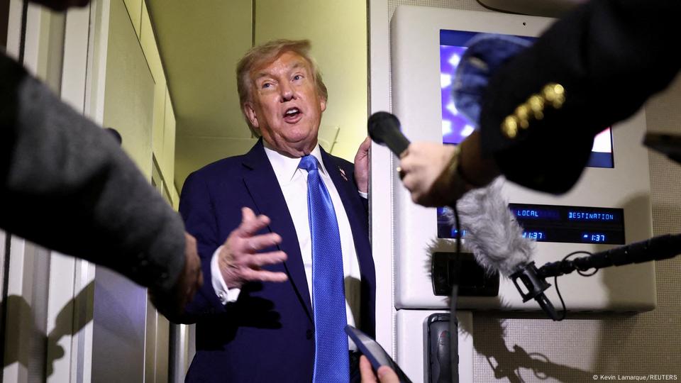 Trump descarta matar al lider de Iran
