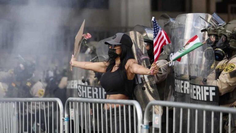 protestas-la-65215ef7-focus-min0.03-0.27-896-504