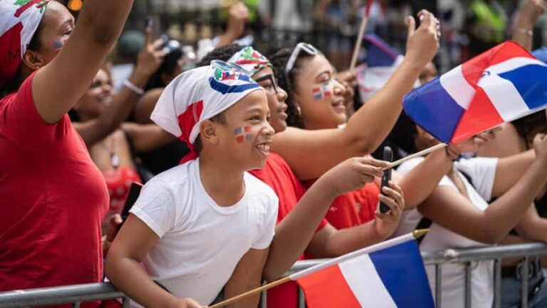 55por ciento dominicanos tienemenos 34 años