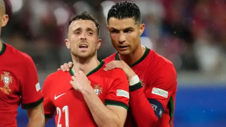 Diogo Jota y Ronaldo Cristiano