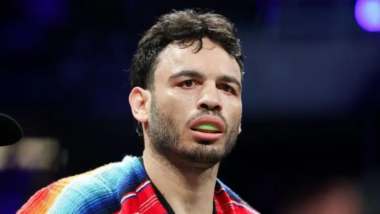 JulioCesar Chavez Jr., boxeador