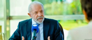 Lula firma decreto