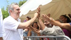 Presidente Abinader, cercano a la gente