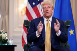 Trump dice Venezuela envia drogas aEEUU