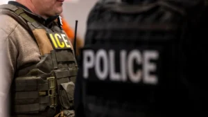 agentes-de-ice