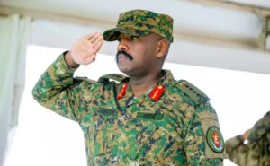 jefe-fuerzas-armadas-de-uganda-650x400