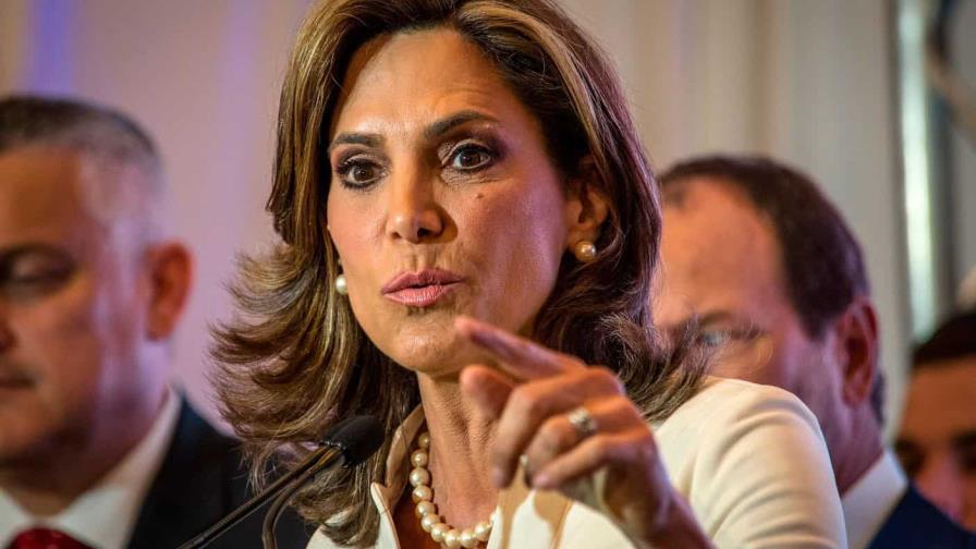 maria-elvira-congresista USA