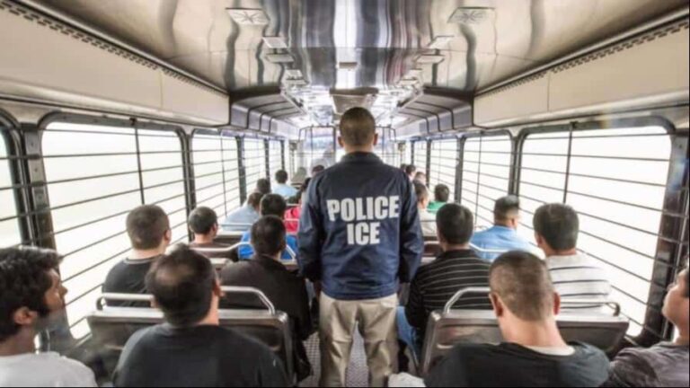 78-inmigrantes-sospechosos-de-delitos-en-tres-dias-en-texas-e2a4e4b8-focus-0-0-896-504