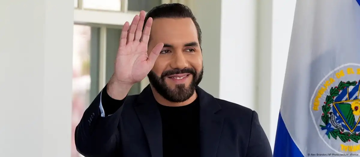 Aprueban reeleccion indefinida a favor de Bukele