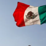 Bandera de Mexico ondea