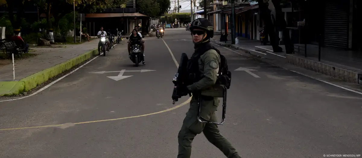 Movilizan ejercitodeColombia pororden de Petro