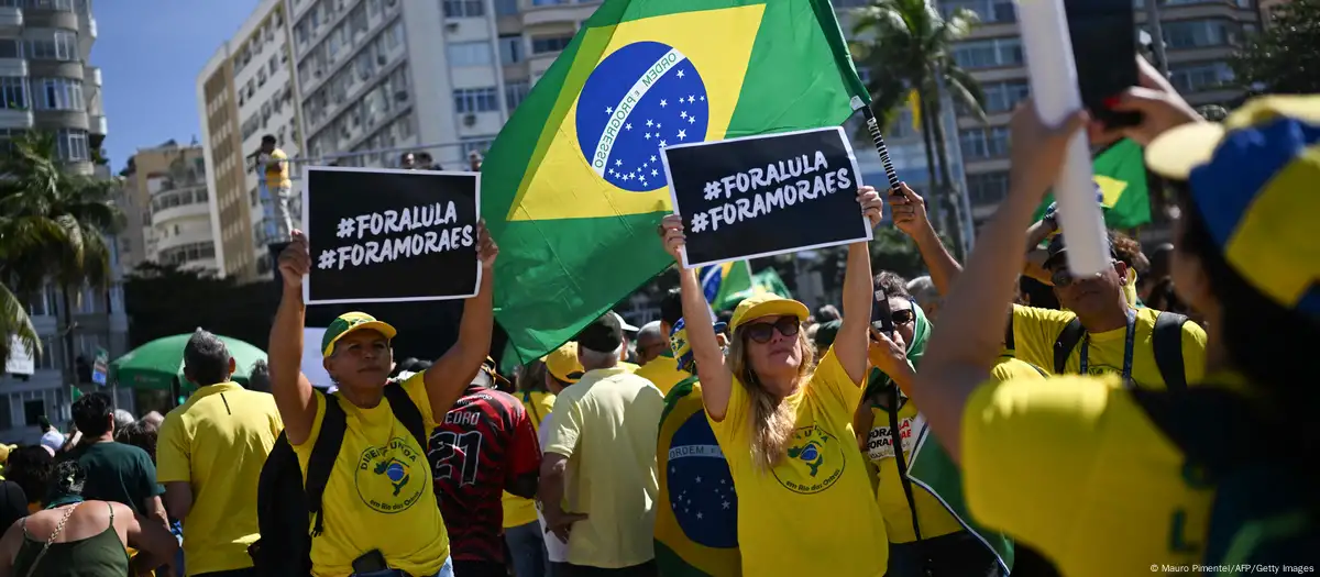 Simpatizantes de Jail Bolsonaro