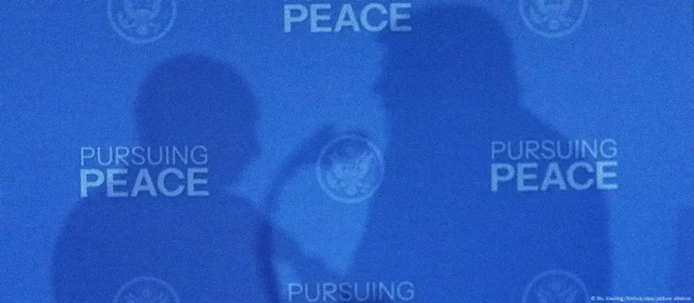 Trump y Putin mucho ruido,pocas nueces