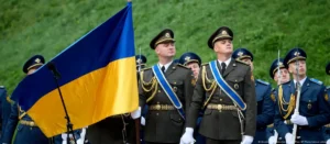 Ucrania celebra dia de la bandera
