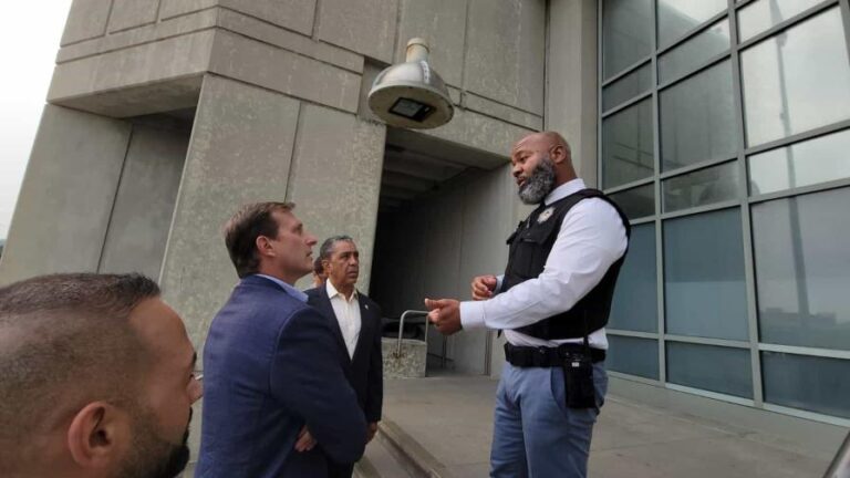 bloqueanaadrianoespaillatyotroscongresistasenmdcbrooklyn