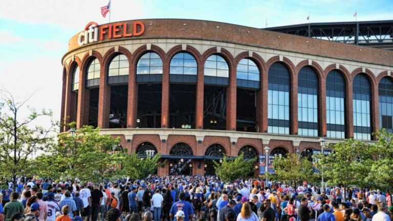 por juan-soto-se-dispara-la-asistencia-al-parque-de-los-mets-8385a69b-focus-0-0-896-504