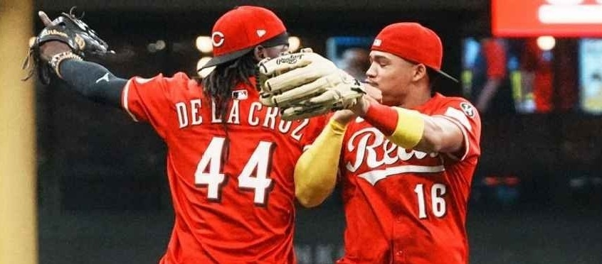 Elly-De-la-Cruz-28-9-25