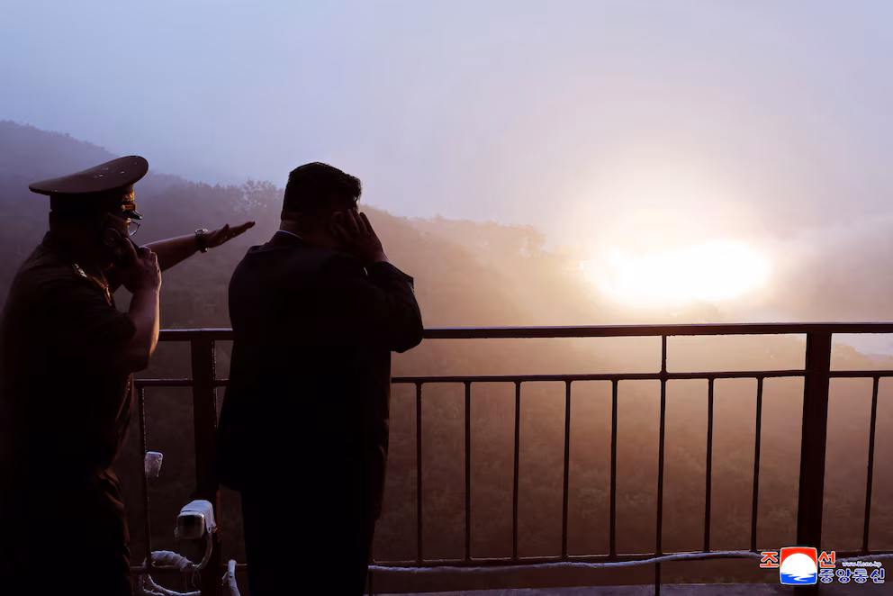 Kim Jong-un prueba motor de misil intercontinental