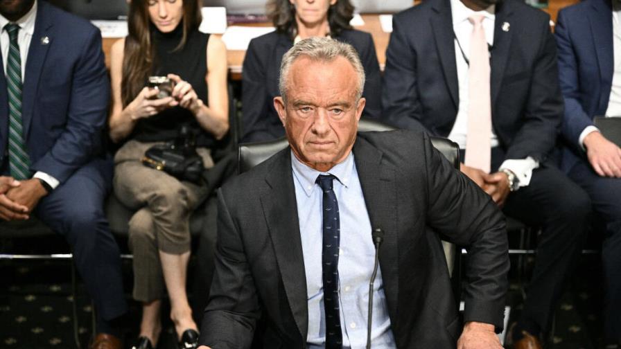 senadores-democratas-atacan-a-robert-f-kennedy-jr-929af851-focus-0.05-0.5-896-504