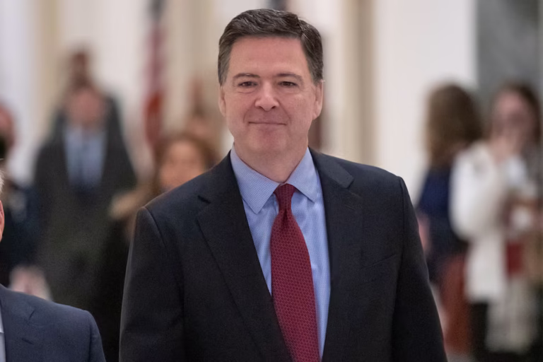 Ex jefe del FBI, James Comey