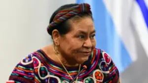 Rigoberta menchu lider indigena ganadora premio de la paz