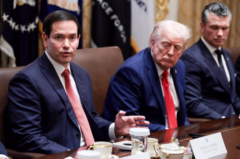 Trump y parte de su gabinete