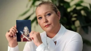 Virginia Giuffre,, quien se suicido el año pasado, victima de Epstein