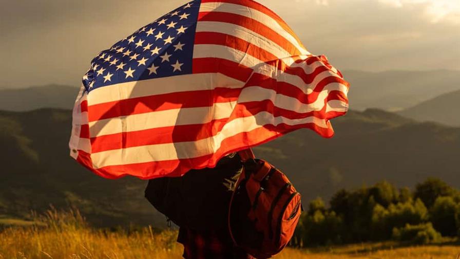 casi-40000-dominicanos-adquirieron-la-ciudadania-estadounidense-2a76e8b7-focus-0-0-896-504