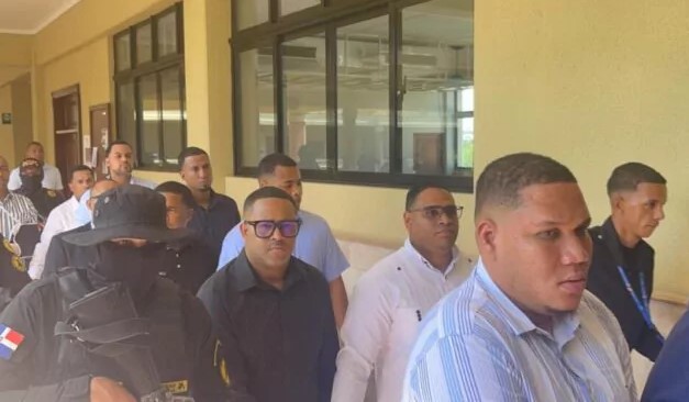 policias-acusados-de-masacre-650x400 2