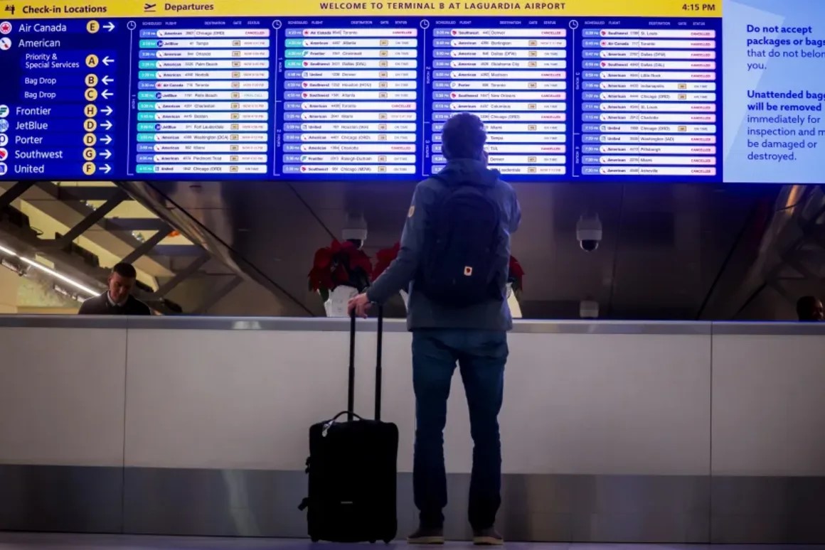 Vuelos cancelados por tormenta en NY