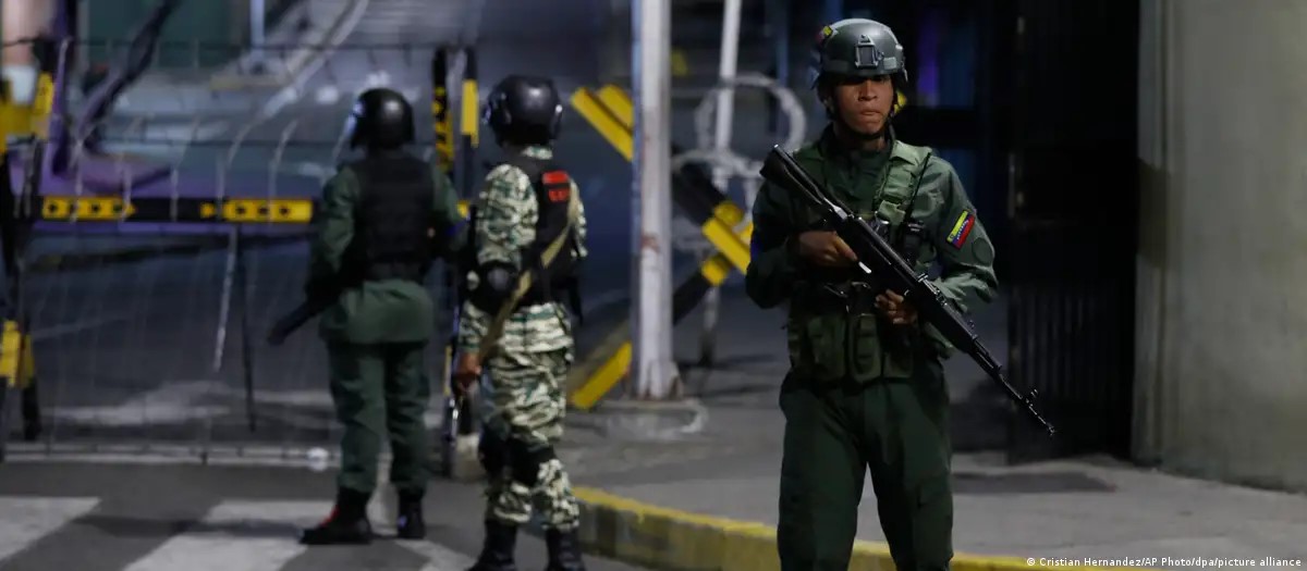 Reportan tiroteo en Miraflores, Caracas