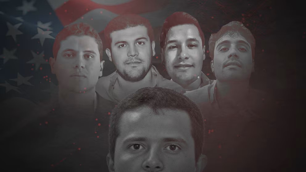 Collage de fotos de Los Chapitos