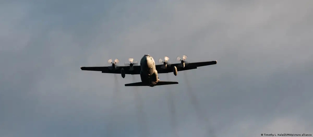 Avion hercules C-130