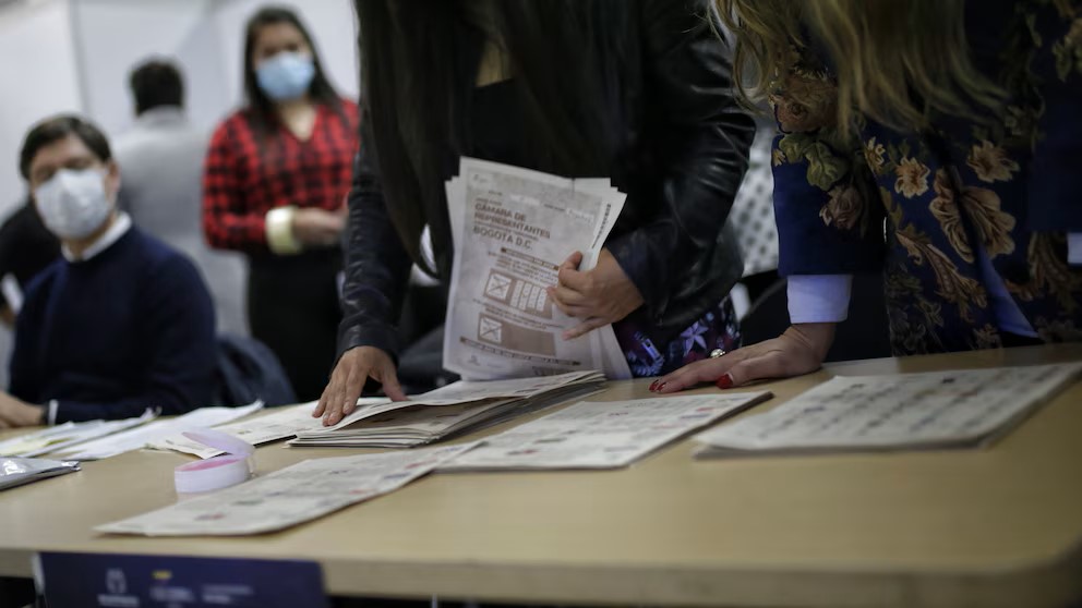 Conteo de votos en Colombia