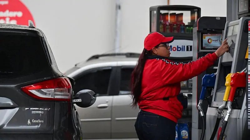 Costo de la gasolina porf guerra en Iran