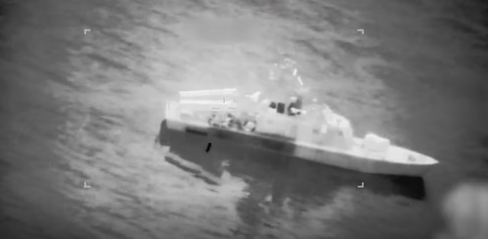 Embarcacion irani destruida por USA