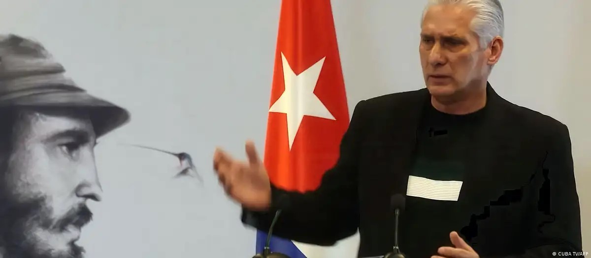 Presidente de Cuba Miguel Diaz Canel en una conferencia de Prensa