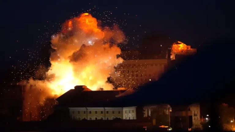 Análisis BBC: Qué nos dicen las nuevas amenazas de Rusia contra Ucrania sobre el estado de la guerra y el nerviosismo del gobierno de Moscú
