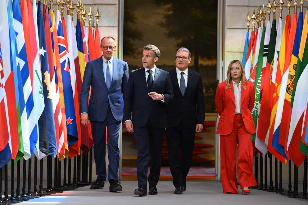 Alemania, Francia, Reino Unido e Italia expresaron su disposición a levantar las sanciones a Irán tras el acuerdo con EEUU